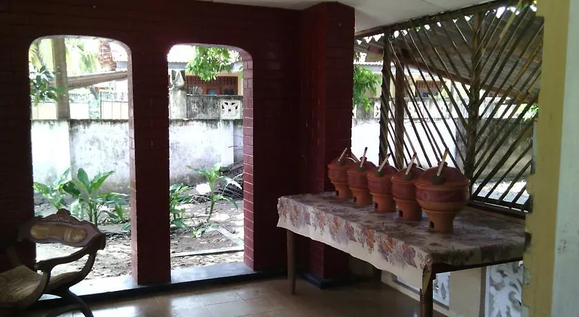 Yoho Mango House Hotel Negombo
