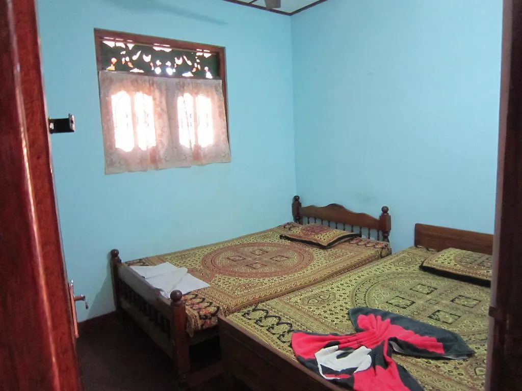 Yoho Mango House Hotel Negombo